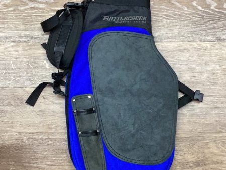 APRON BATTLECREEK PRO BLU BLK R Cheap